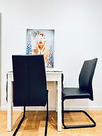 Lovely 4BR Apt Near Kaufpark Alterlaa