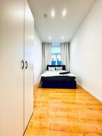 Lovely 4BR Apt Near Kaufpark Alterlaa