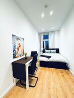 Lovely 4BR Apt Near Kaufpark Alterlaa