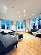 Lovely 4BR Apt Near Kaufpark Alterlaa