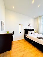 Cozy 3BR Apt Near Kaufpark Alterlaa