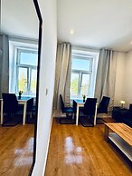 Cozy 3BR Apt Near Kaufpark Alterlaa
