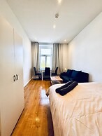 Cozy 3BR Apt Near Kaufpark Alterlaa