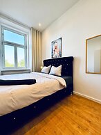 Cozy 3BR Apt Near Kaufpark Alterlaa