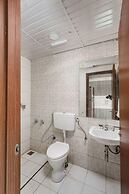 The Elite Apartment Aster