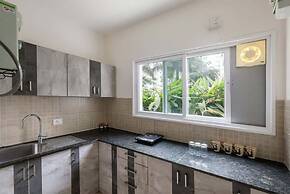 The Elite Apartment Aster