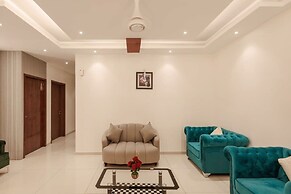 The Elite Apartment Nr Aster Cmi3bhk