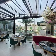 The Breeze Apartment