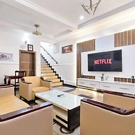 The Breeze Apartment