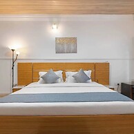 The Breeze Apartment