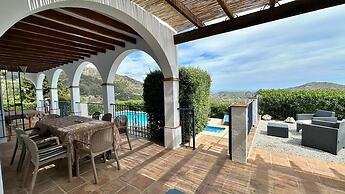 Competa Dream Villa With 7 Bedrooms