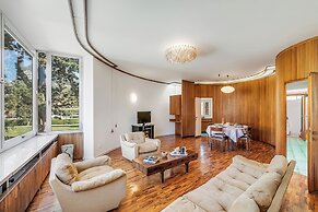 The Arco Round House