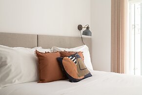 Lapa Diplomatic Flat 0 4 by Feel Lisboa