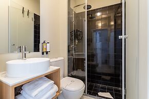 Lapa Diplomatic Flat 0 3 by Feel Lisboa
