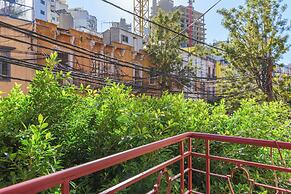 Stairway - Cozy Studios In Mar Mikhael