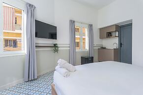 Stairway - Cozy Studios In Mar Mikhael