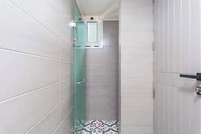Stairway - Cozy Studios In Mar Mikhael