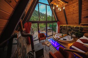 Şelale Suit Bungalov