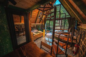 Şelale Suit Bungalov