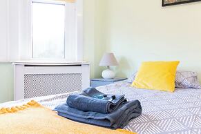 Thornbury Guest House Room 2