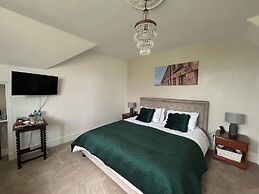 Glen Lyon Lodge Bed & Breakfast