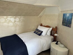 Glen Lyon Lodge Bed & Breakfast