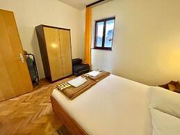 Apartment Luky 1