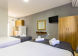 Aigli Garden Getaway, Steps From Vrasna Beach