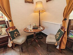 Catherine Parrs Sewing Room