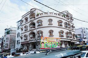 Hotel Pleasure Landmark