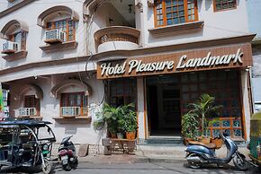 Hotel Pleasure Landmark
