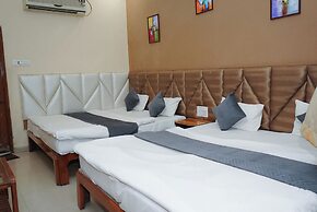 Hotel Pleasure Landmark