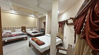 Hotel Pleasure Landmark