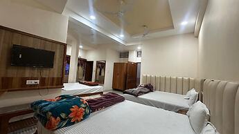 Hotel Pleasure Landmark