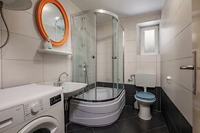 The Wave - Apt With Seaview and Garden