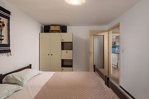 The Wave - Apt With Seaview and Garden