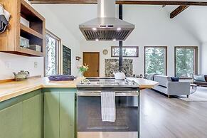 Steps to Crystal River: Hideaway w/ Mountain Views