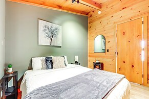 Kayak, Grill & Relax: Bo's Hideaway on Leland Pond