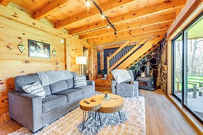 Kayak, Grill & Relax: Bo's Hideaway on Leland Pond