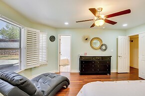 Patio, Pool & Spa: Family Retreat in Horizon City!