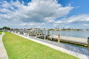 Beachfront Marco Island Condo w/ Stunning Views