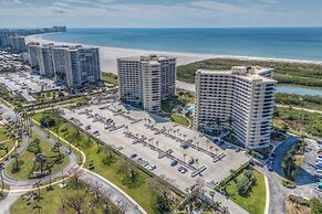 Beachfront Marco Island Condo w/ Stunning Views