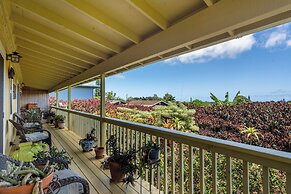 2 Mi to Hana Hwy: Haiku Home w/ Ocean Views!