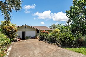 2 Mi to Hana Hwy: Haiku Home w/ Ocean Views!