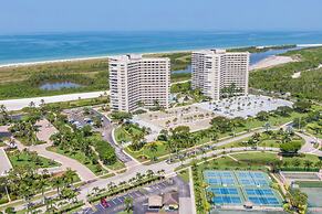 Sunset View & On Beach: Marco Island Condo