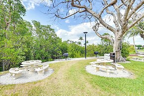 Sunset View & On Beach: Marco Island Condo
