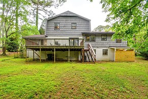 2 Mi to Dtwn: Spacious Home in Cary w/ Deck
