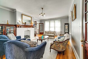 9 Mi to New River Gorge: Spacious Retreat w/ Porch