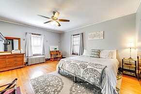 9 Mi to New River Gorge: Spacious Retreat w/ Porch