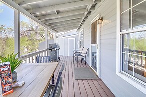 Walk to Dtwn Show Low: Townhome w/ Balcony